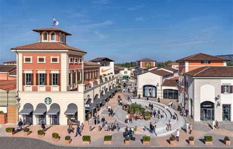 serravalle outlet soldes 2024